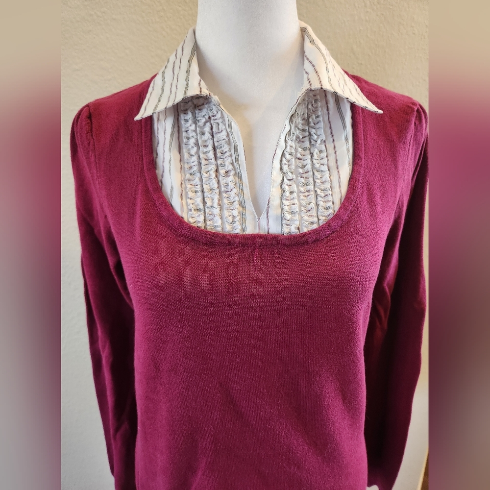 Womens long sleeve knit, small